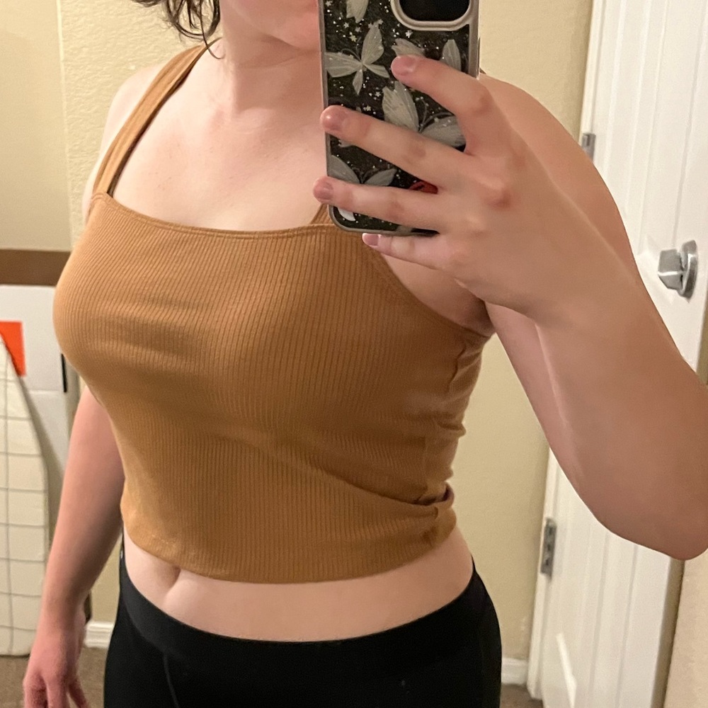 Rusty orange crop tank MUST SELL IMMEDIATELY LAST DATE FOR PURCHASE MAY 3RD,2023